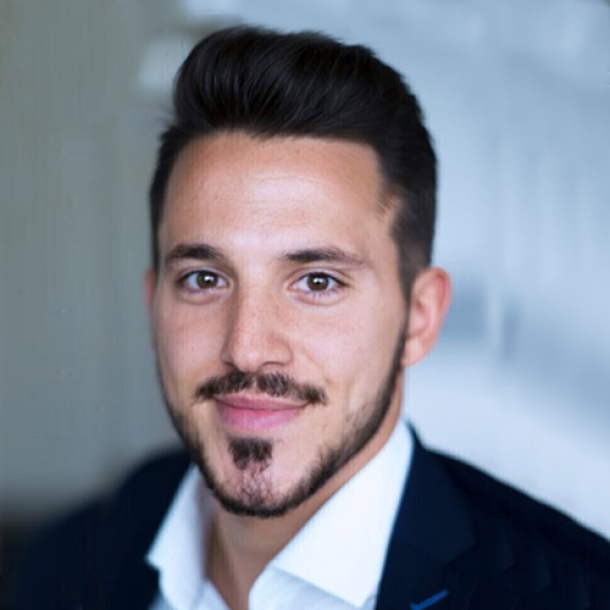 Referent Geogios Avdamalinos